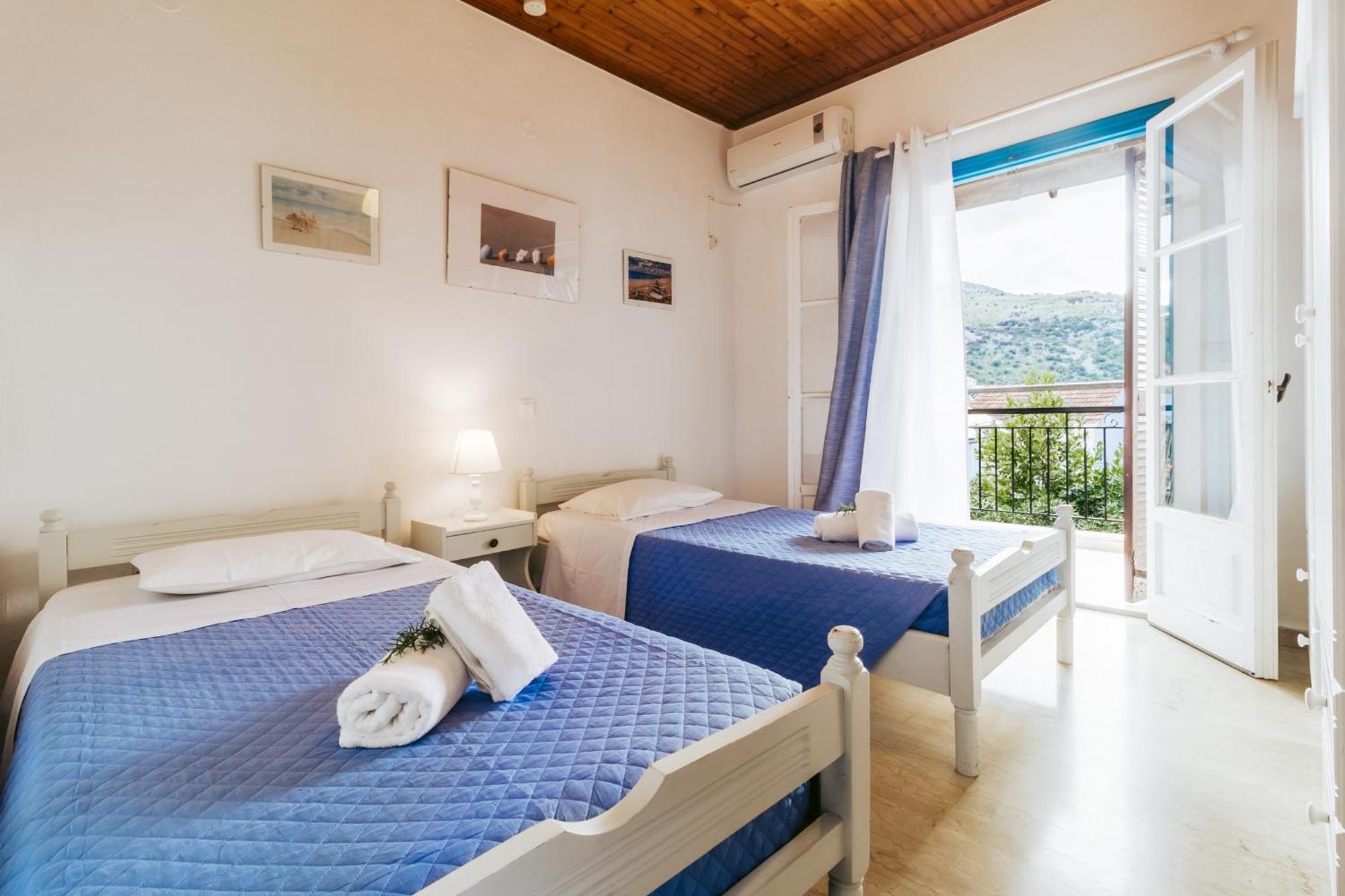 Sunflower Apartments & Studios Kassiopi Exteriör bild